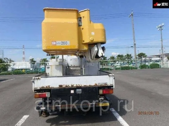 Автовышка Toyota Dyna XZU301A 2003 года б/у фото 2