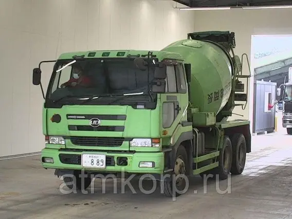 Бетоносмеситель Nissan Big Thumb CW53XHH 2001 года б/у