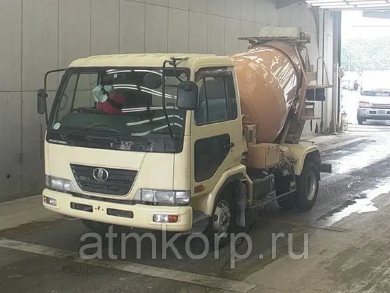 Бетоносмеситель Nissan Condor кузов MK36A 2005 года б/у