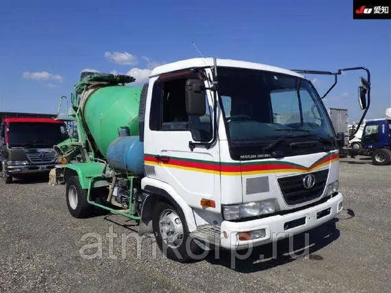 Бетоносмеситель Nissan CONDOR MK36C 2007 года б/у