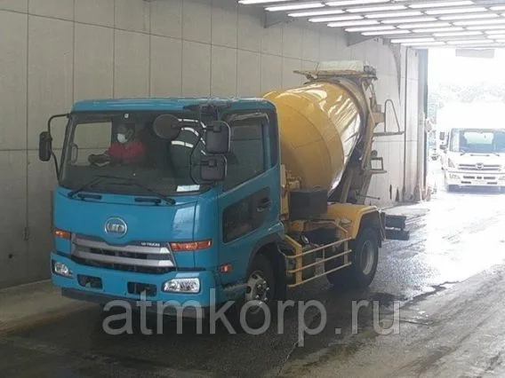Бетоносмеситель Nissan Condor LK38L 2012 года б/у