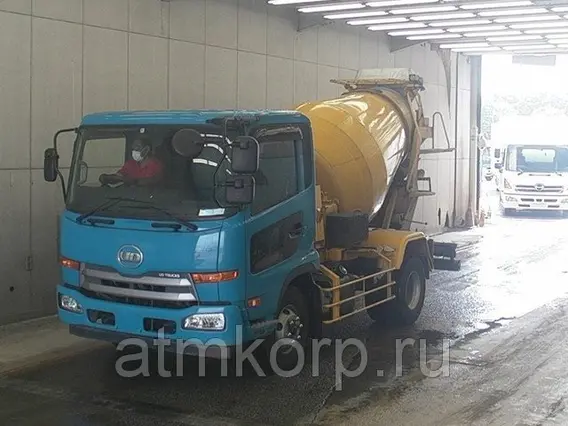 Бетоносмеситель Nissan Condor LK38L 2012 года б/у