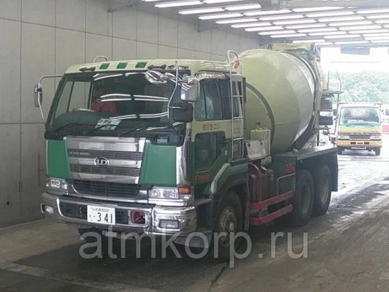 Бетоносмеситель Nissan Truck CW55XHH 2001 года б/у