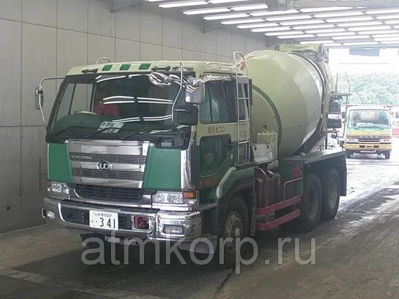 Бетоносмеситель Nissan Truck CW55XHH 2001 года б/у