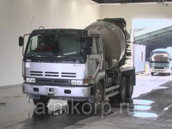 Бетоносмеситель Nissan Truck CW520HN 1995 года б/у