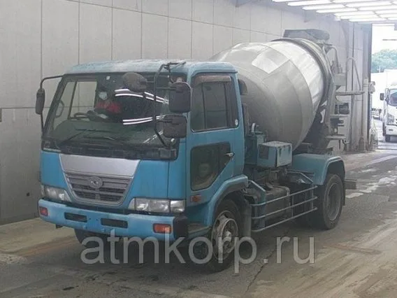 Бетоносмеситель Nissan Truck PK26A 2004 года б/у
