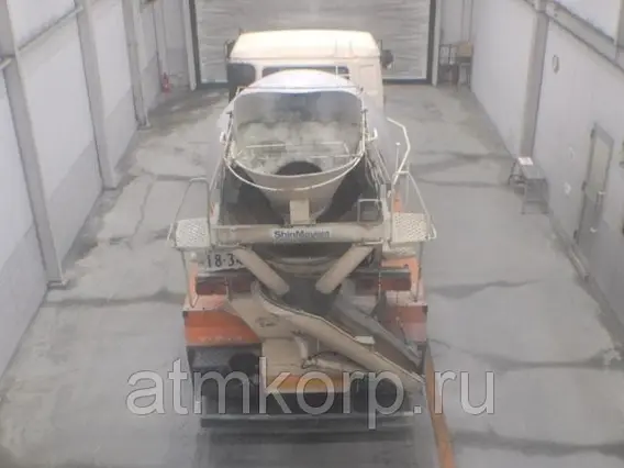 Бетоносмеситель Nissan UD кузов CW53XHH 2001 года б/у фото 3