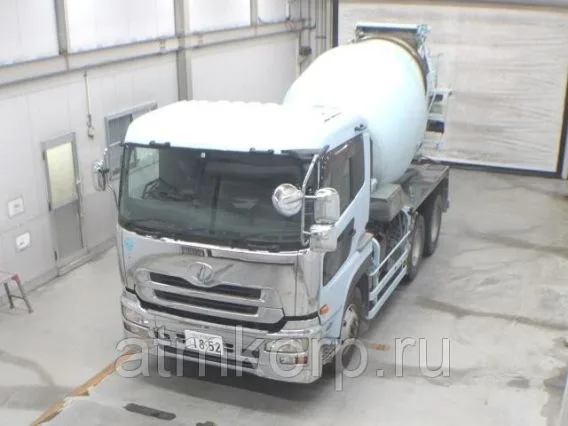 Бетоносмеситель Nissan UD CW4XL 2005 года б/у