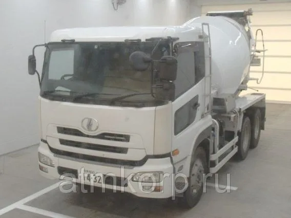 Бетоносмеситель Nissan UD CW4XL 2008 года б/у