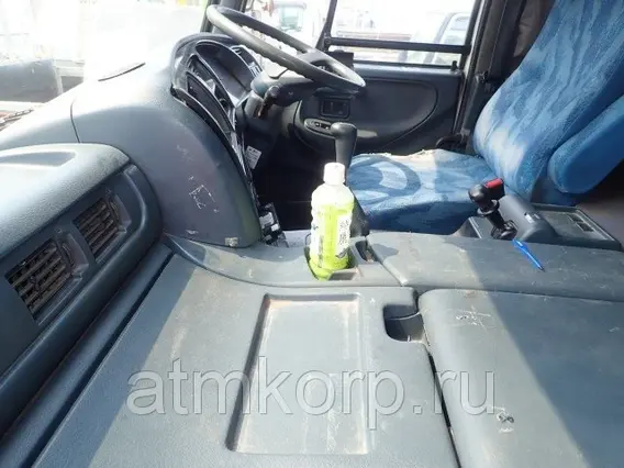 Бетоносмеситель NISSAN UD CW55XHH 2001 года б/у фото 4