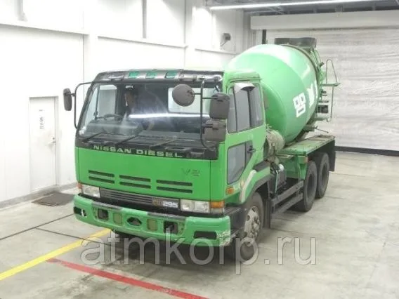 Бетоносмеситель Nissan UD CW510HN 1990 года б/у