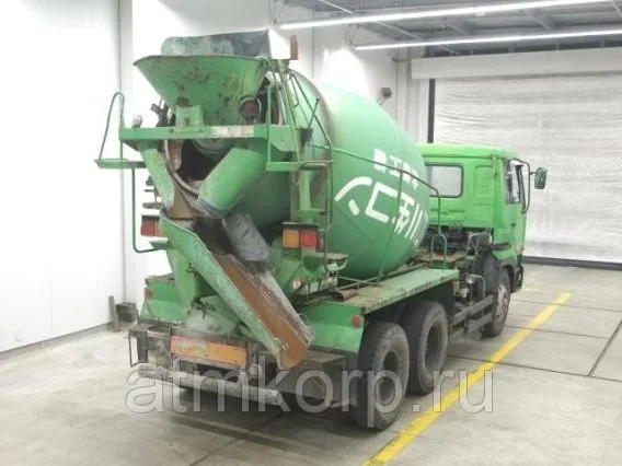 Бетоносмеситель Nissan UD CW510HN 1990 года б/у фото 2