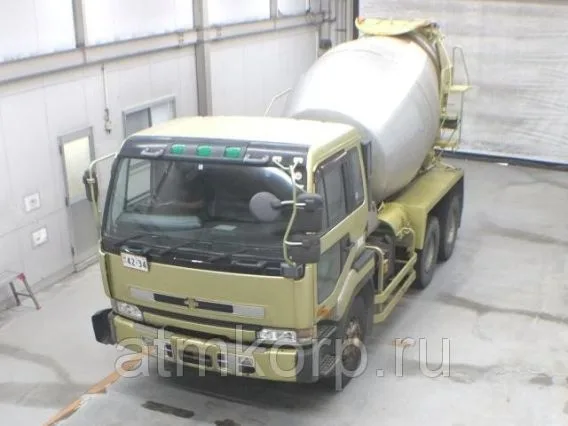 Бетоносмеситель Nissan UD CW52AHH 1998 года б/у
