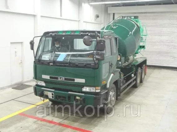 Бетоносмеситель Nissan UD CW53BNH 1999 года б/у