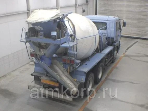 Бетоносмеситель Nissan UD CW55A 2003 года б/у фото 3