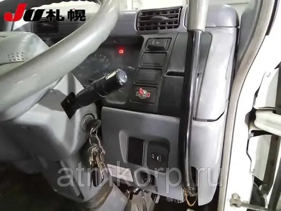 Автовышка Mitsubishi Canter кузов FG70EB 4х4 г 2004 вышка Aichi SK11B подъем люльки 13.5 м пробег 322 т.км 2019 года б/у фото 7