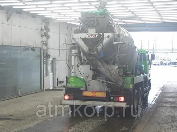 Автобетоносмеситель Mitsubishi Fuso кузов FQ62F г 2007 миксер KYB грузоподъемность 11 тн пробег 191 т.км 2019 года б/у фото 3