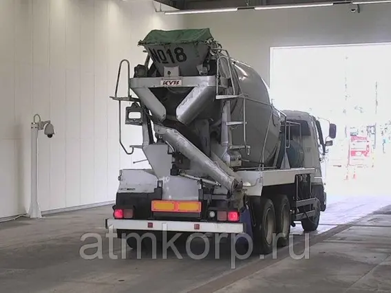 Автобетоносмеситель Mitsubishi Fuso кузов FQ62F г 2007 миксер KYB грузоподъемность 11 тн пробег 196 т.км 2019 года б/у фото 2