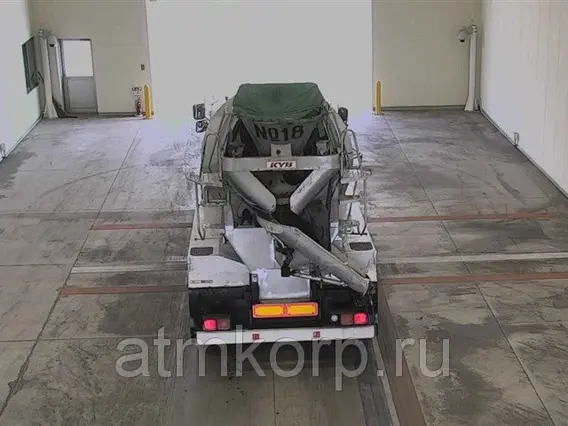 Автобетоносмеситель Mitsubishi Fuso кузов FQ62F г 2007 миксер KYB грузоподъемность 11 тн пробег 196 т.км 2019 года б/у фото 4
