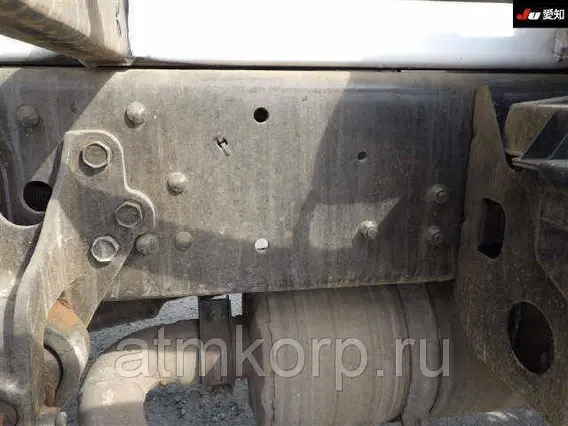 Автобетоносмеситель Mitsubishi Fuso кузов FK72FZ г 2006 миксер грузоподъемность 7,85 тн пробег 193 т.км 2019 года б/у фото 4