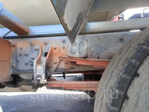 Бетоносмеситель Mitsubishi Fuso FK71HDY 2003 года б/у фото 5