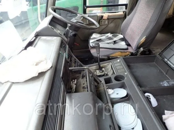 Бетоносмеситель Mitsubishi Fuso FV413JD 1990 года б/у фото 4