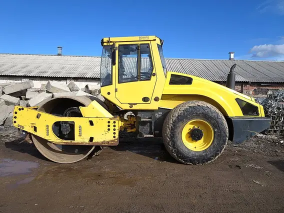 Дорожный каток Bomag BW 213 DH-4 2010 года б/у фото 5