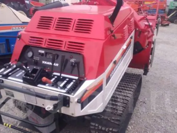 Дорожно-уборочный автомобиль Yanmar, 2015 2015 года б/у фото 3