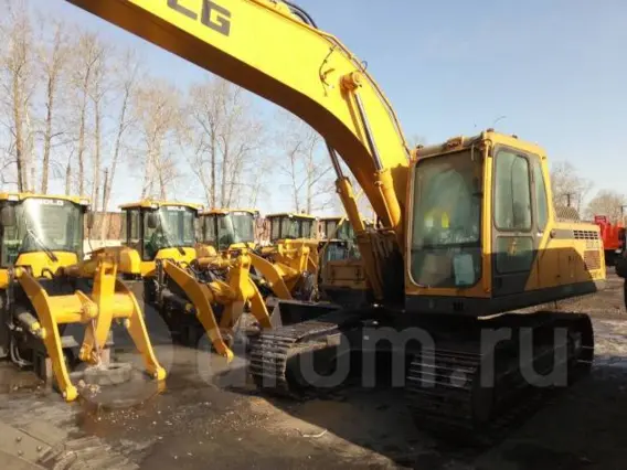 Экскаватор SDLG LG6210E 2018 года б/у фото 6