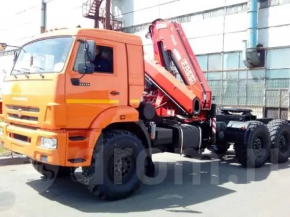 Тягач с КМУ Камаз 43118 2019 года б/у