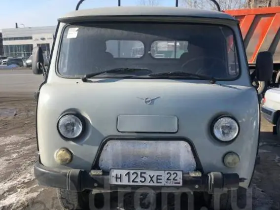 Бортовой УАЗ 330365 2017 года б/у