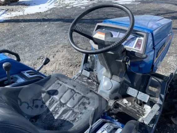 Трактор Iseki TU237F 2011 года б/у