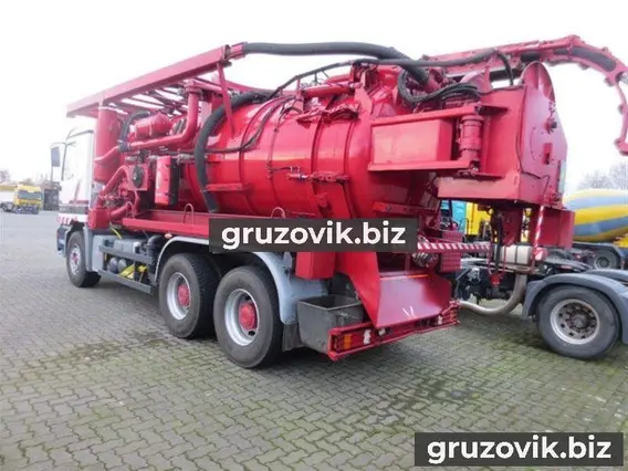 Дорожно-уборочный автомобиль Mercedes-Benz Actros 1999 года б/у фото 3