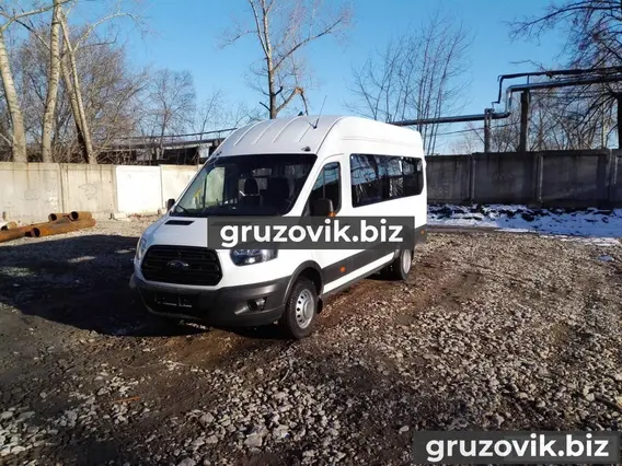 Микроавтобус Ford Transit 2018 года новый