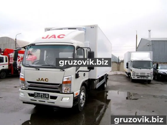 Рефрижератор Isuzu FSR90 2018 года новый
