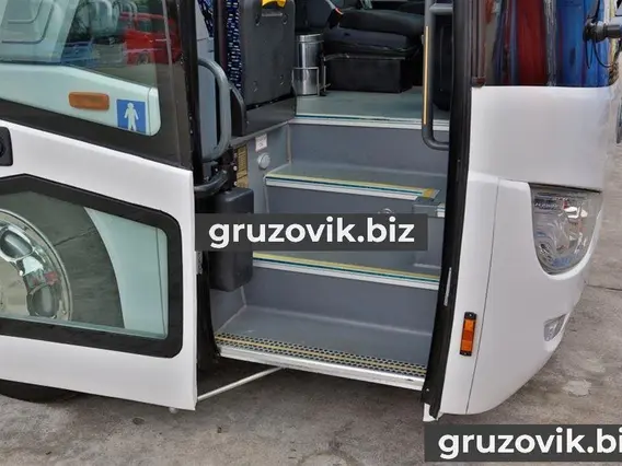 Междугородний автобус Golden Dragon XML6957JR 2018 года новый фото 6