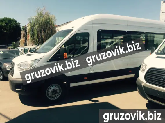 Микроавтобус Ford Transit 2020 года новый