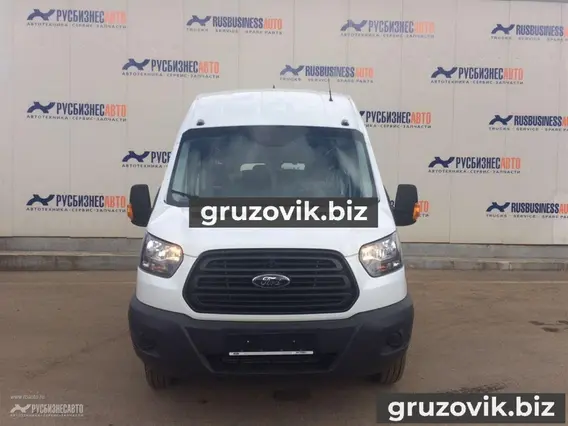 Микроавтобус Ford Transit 2018 года новый