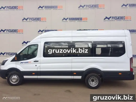 Микроавтобус Ford Transit 2018 года новый фото 3