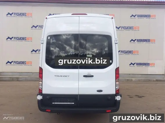 Микроавтобус Ford Transit 2018 года новый фото 4