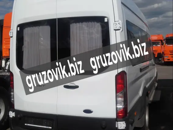 Микроавтобус Ford Transit 2018 года новый фото 3