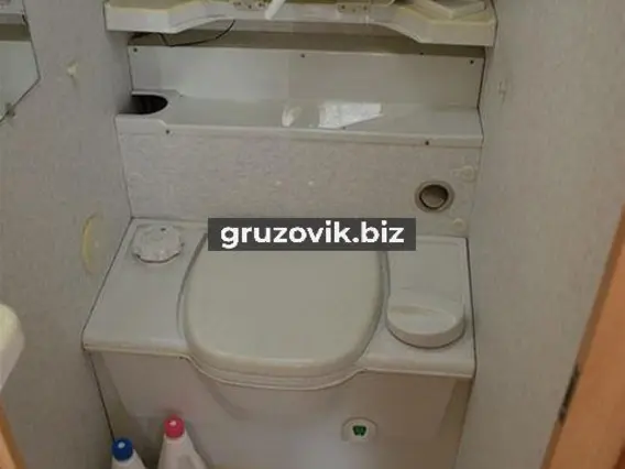 Жилой прицеп Chateau 395 C 1996 года б/у