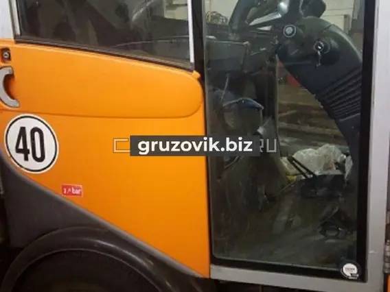 Дорожно-уборочный автомобиль Bucher-Guyer CityCat 2020 2008 года б/у фото 5
