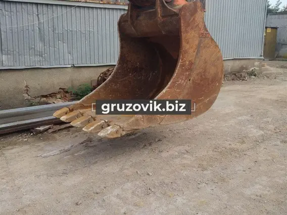 Экскаватор Hitachi ZX650LC-3 2003 года б/у фото 10
