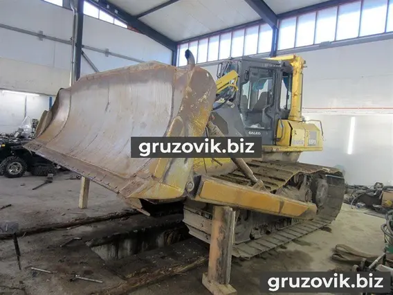 Бульдозер Komatsu D65EX15 2006 года б/у