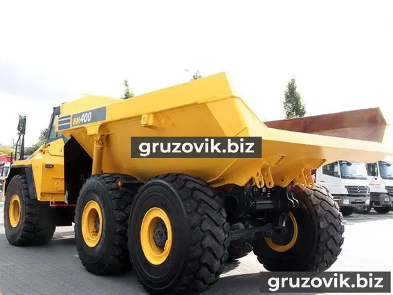 Карьерный самосвал Komatsu HM 2009 года б/у