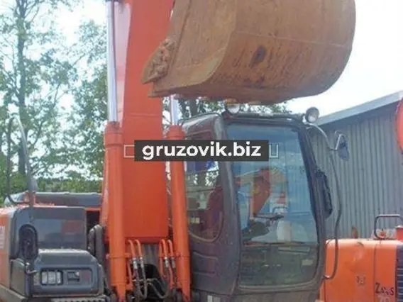 Экскаватор Hitachi ZX200-3G 2011 года б/у
