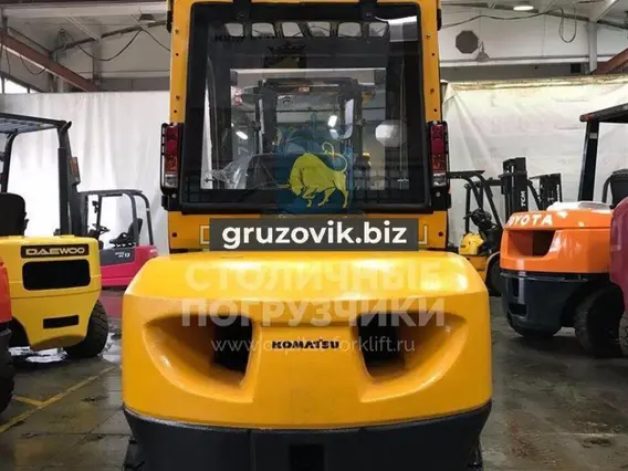 Вилочный погрузчик Komatsu FD30T-16 2008 года б/у фото 2