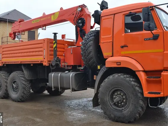 Самопогрузчик Камаз 43118 2016 года б/у
