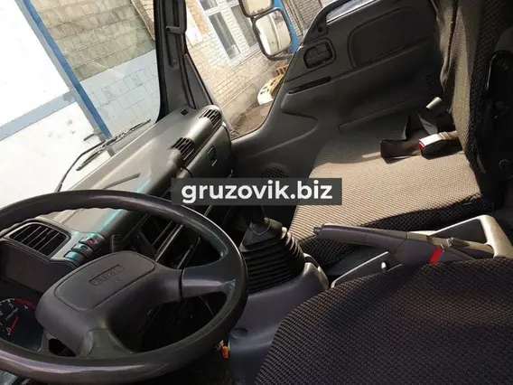 Автофургон Isuzu ELF 7.5 2008 года б/у фото 3